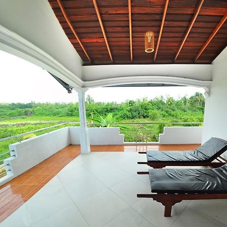 Falcon Villa Индурува Экстерьер фото