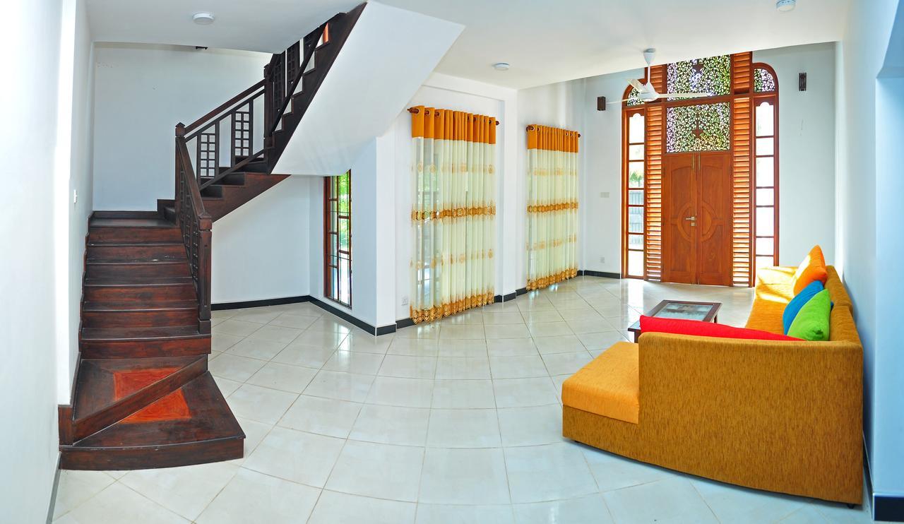 Falcon Villa Индурува Экстерьер фото